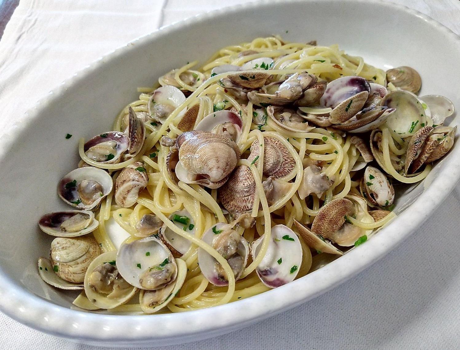 Hotel Ristorante Il Grillo أكوافيفا بيسينا المظهر الخارجي الصورة