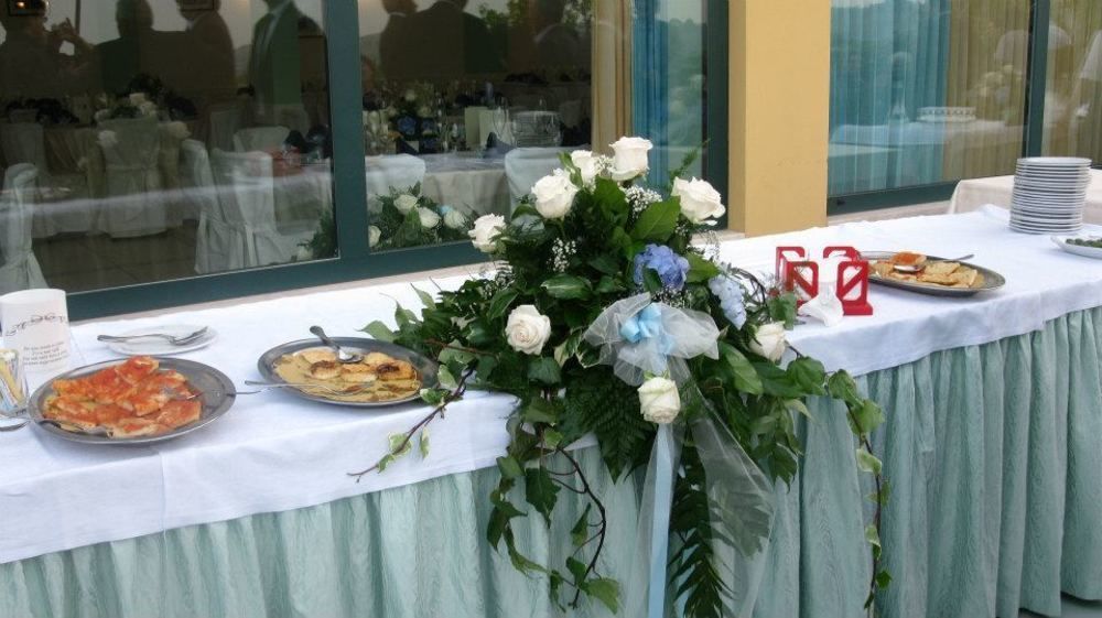 Hotel Ristorante Il Grillo أكوافيفا بيسينا المظهر الخارجي الصورة