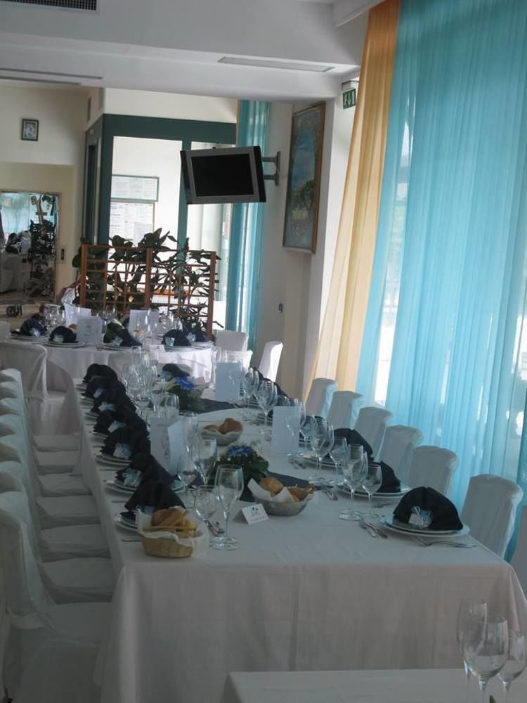 Hotel Ristorante Il Grillo أكوافيفا بيسينا المظهر الخارجي الصورة